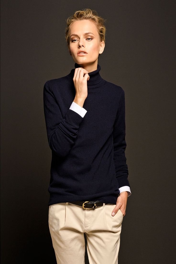 Черная водолазка massimo Dutti