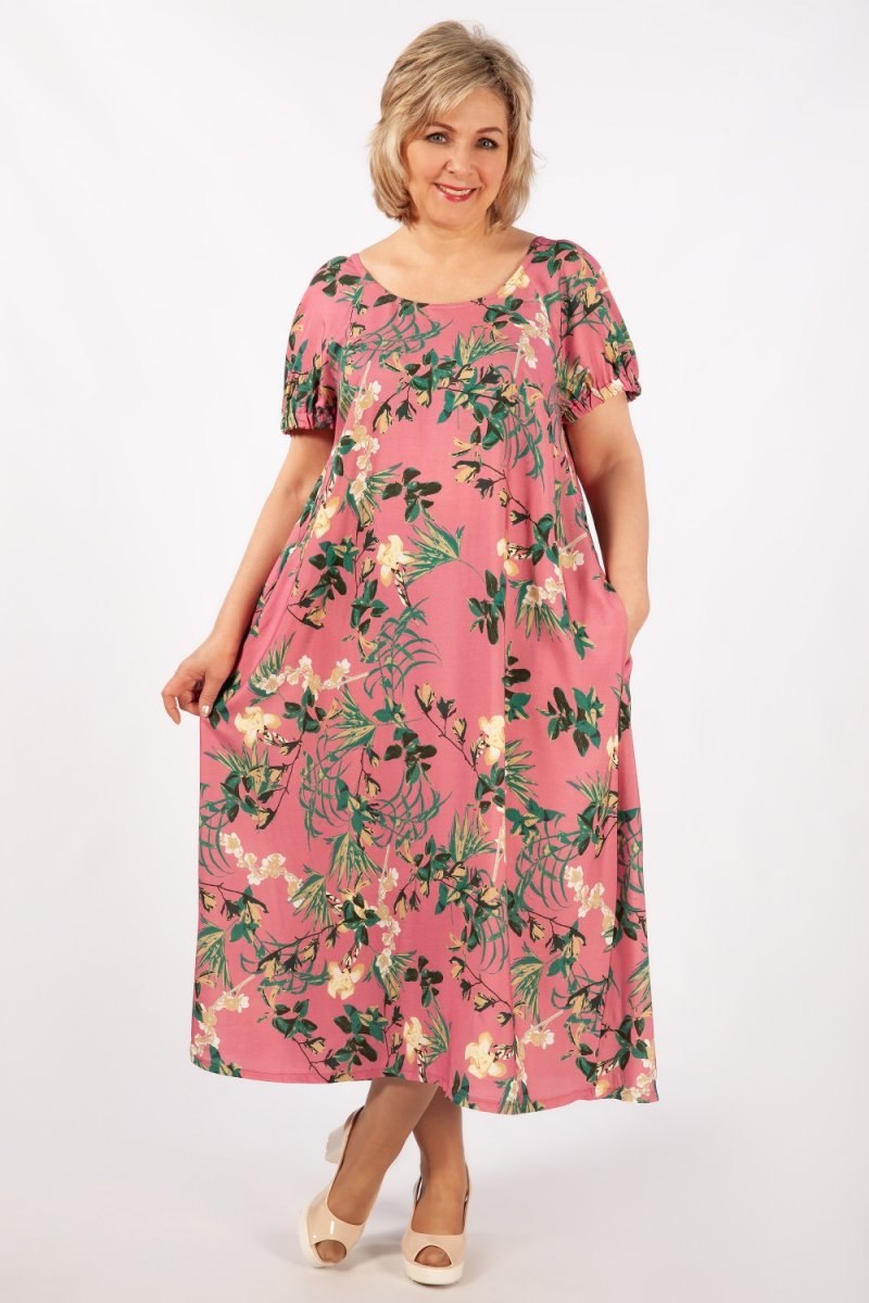 Plus Size Танеша Авасти