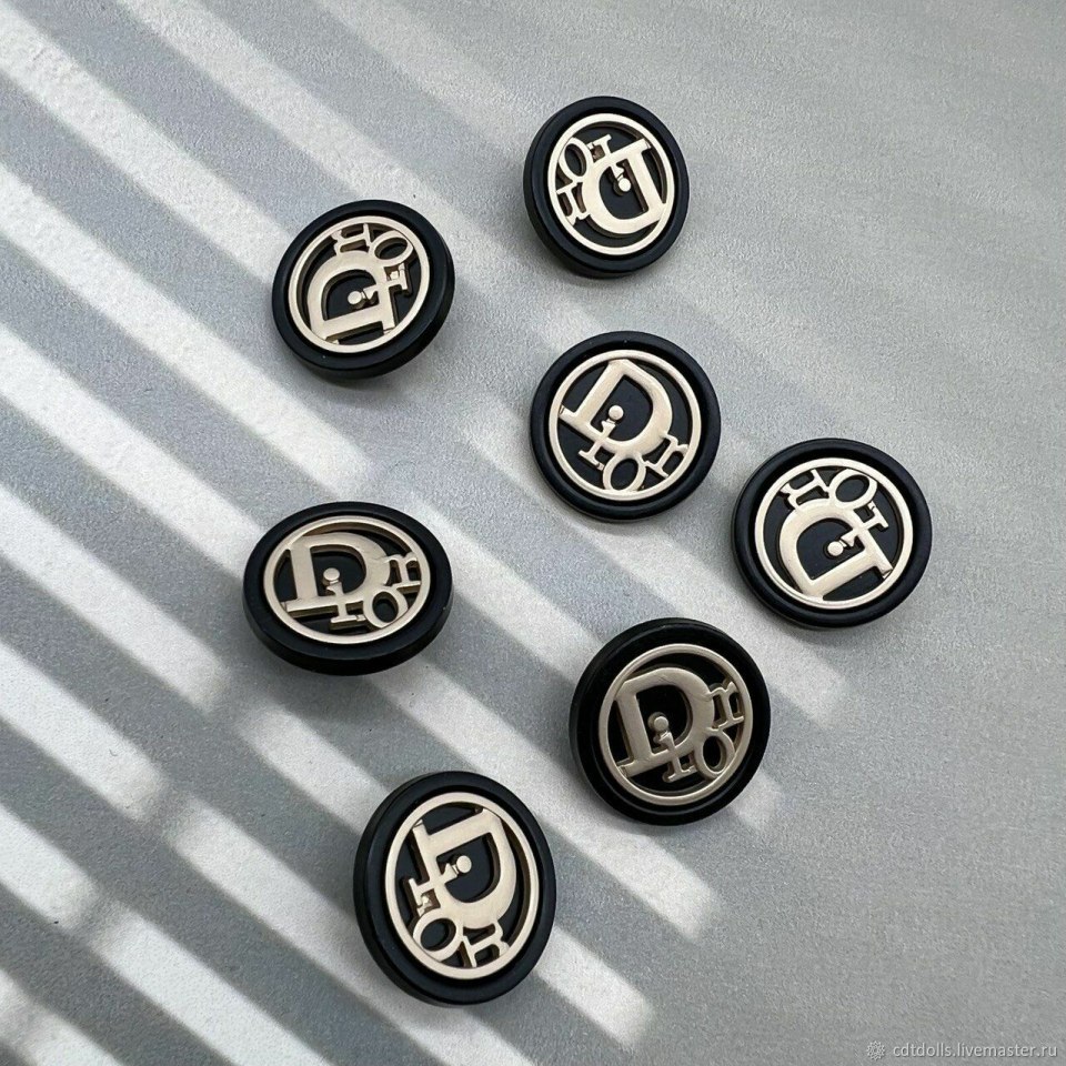 Накладки на пуговицы купить в Москве