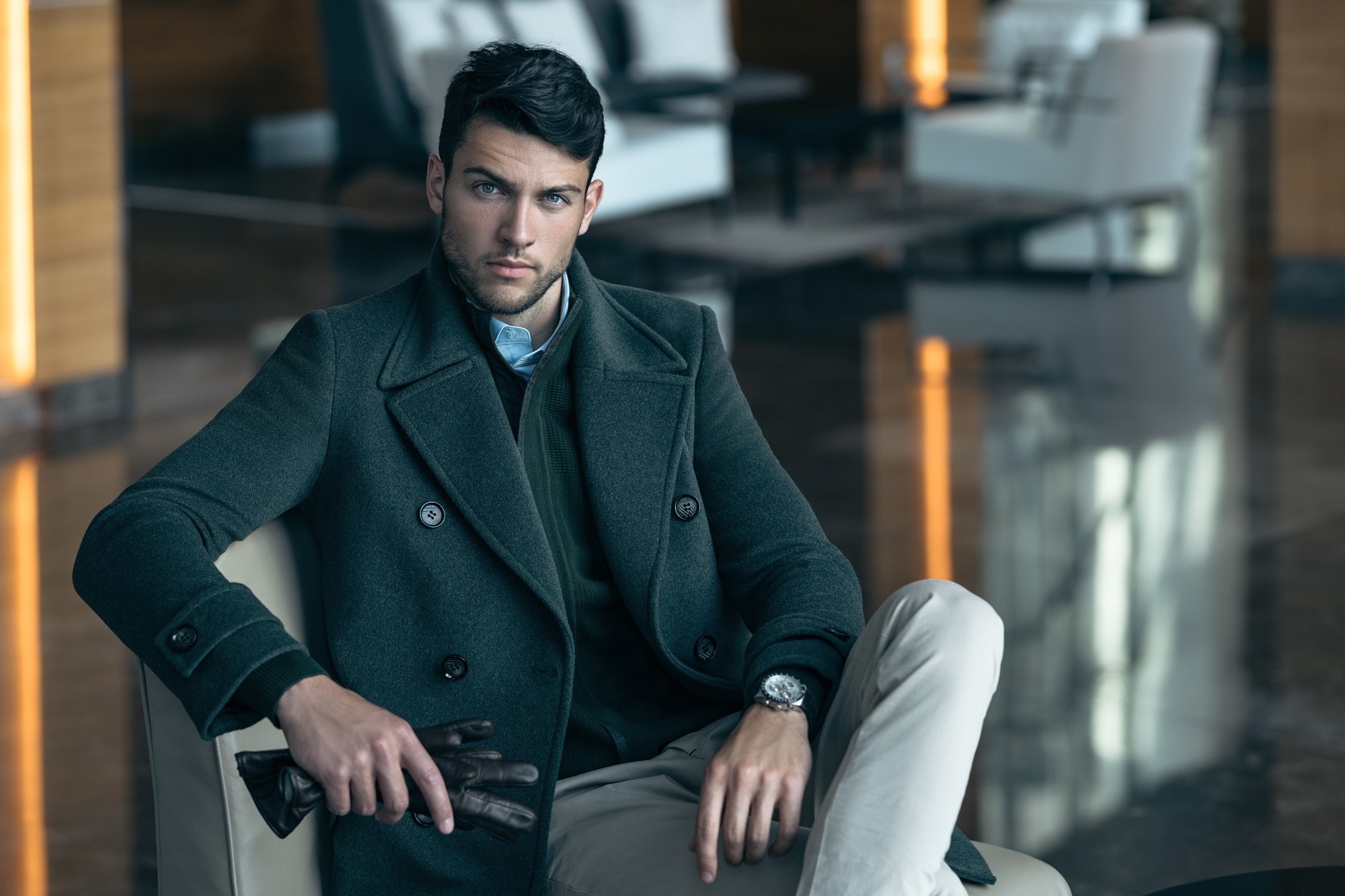 Мужское молодежное пальто: стиль и комфорт для активных молодых людей