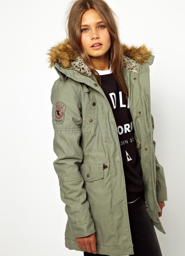 Парка Uniqlo