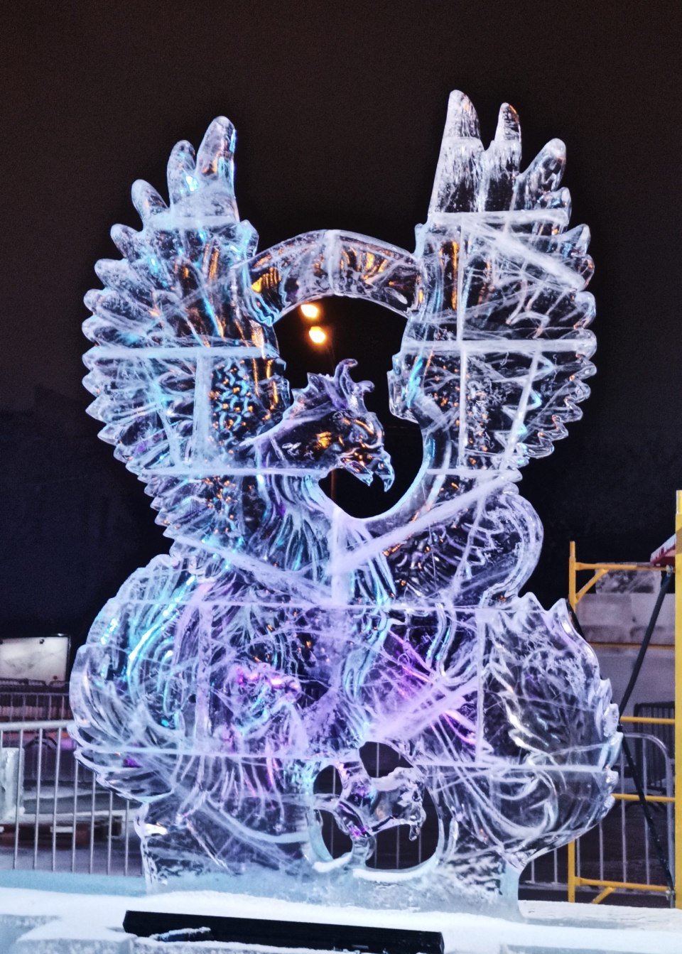 Парк Горького выставка ледяных фигур 2022