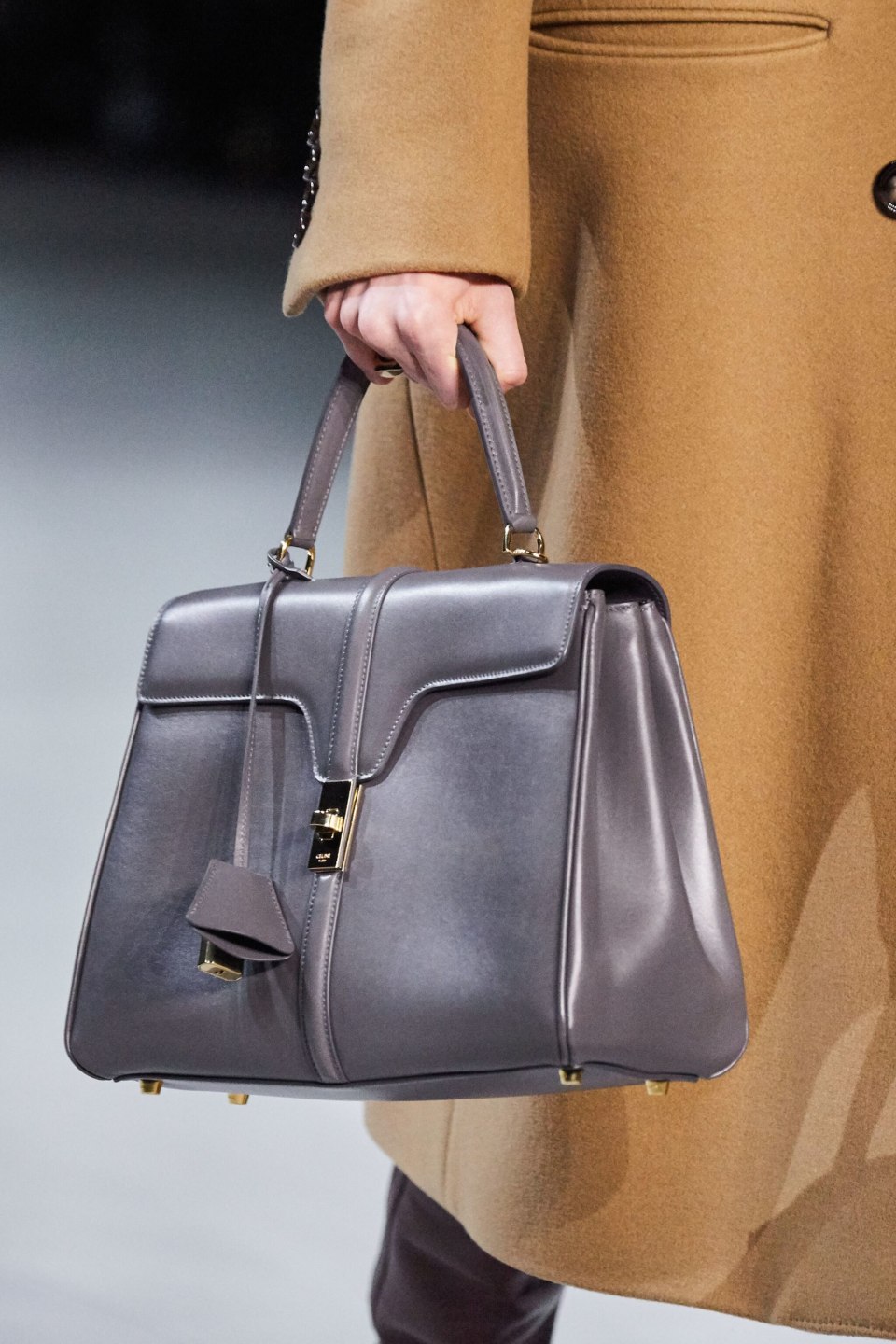 Celine зимняя коллекция сумок 2022