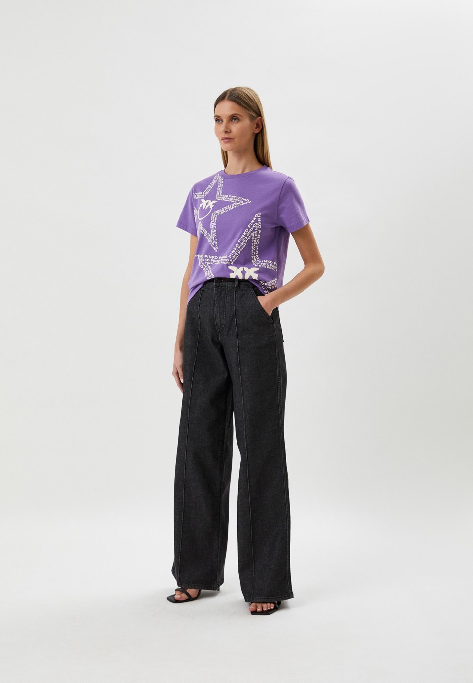 Фиолетовая футболка Pinko