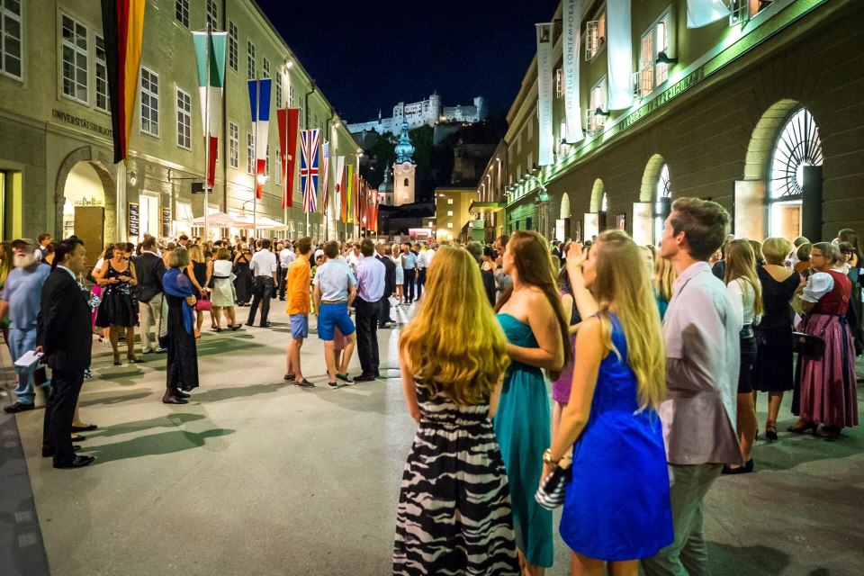 Salzburg Hofstallgasse 3 фотоателье