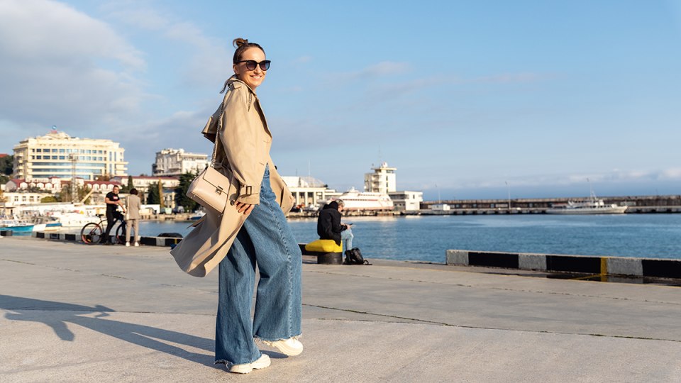 Модные джинсы лето осень 2022 года